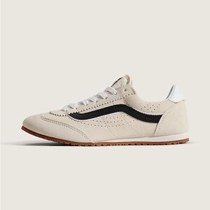 Vans Super Lowpro Shoe in Marshmallow